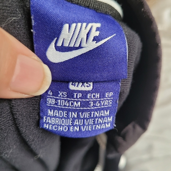 Kids Nike Black Just Do It Spell Out Jacket - Picture 5 of 5